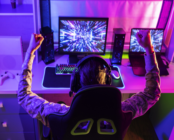 Gaming & eSports Platforms